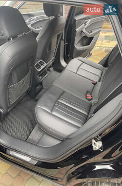 Позашляховик / Кросовер Audi e-tron 2019 в Косові