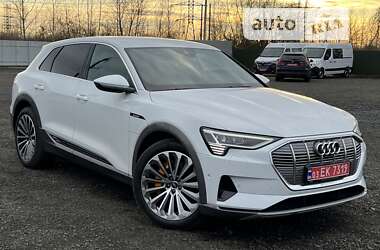 Audi e-tron 2021