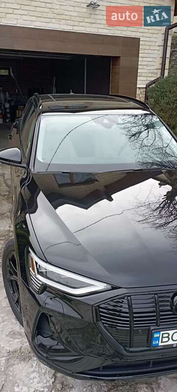 Внедорожник / Кроссовер Audi e-tron 2021 в Львове