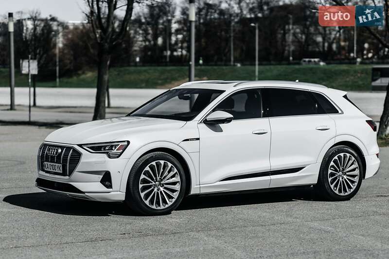 Внедорожник / Кроссовер Audi e-tron 2019 в Киеве фото 54 Внедорожник / Кроссовер Audi e-tron 2019 в Киеве