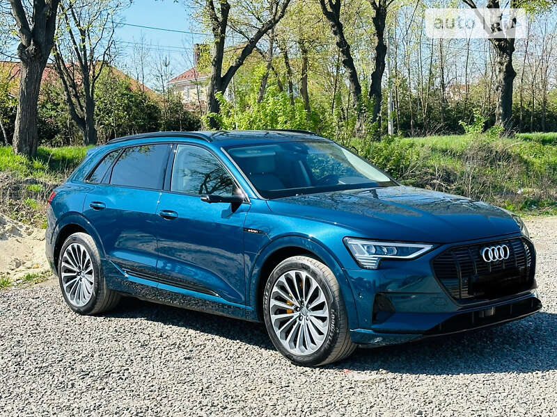 Внедорожник / Кроссовер Audi e-tron 2019 в Ровно