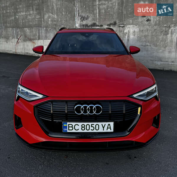 Позашляховик / Кросовер Audi e-tron 2019 в Львові