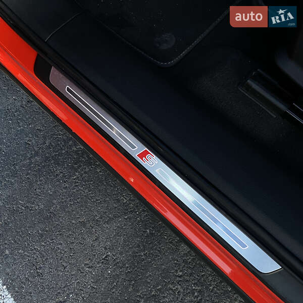 Позашляховик / Кросовер Audi e-tron 2019 в Львові