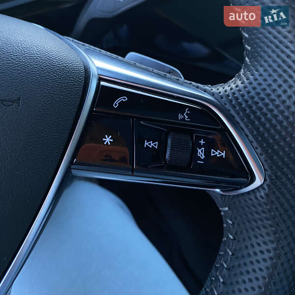 Позашляховик / Кросовер Audi e-tron 2019 в Львові