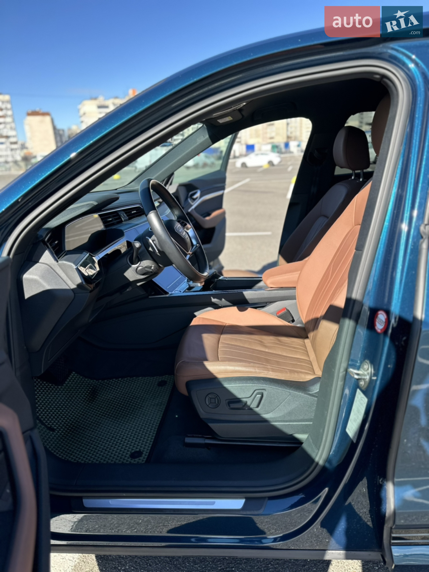 2019 Audi e-tron - мініатюра 15