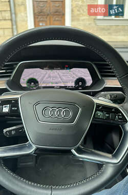 Позашляховик / Кросовер Audi e-tron 2020 в Одесі