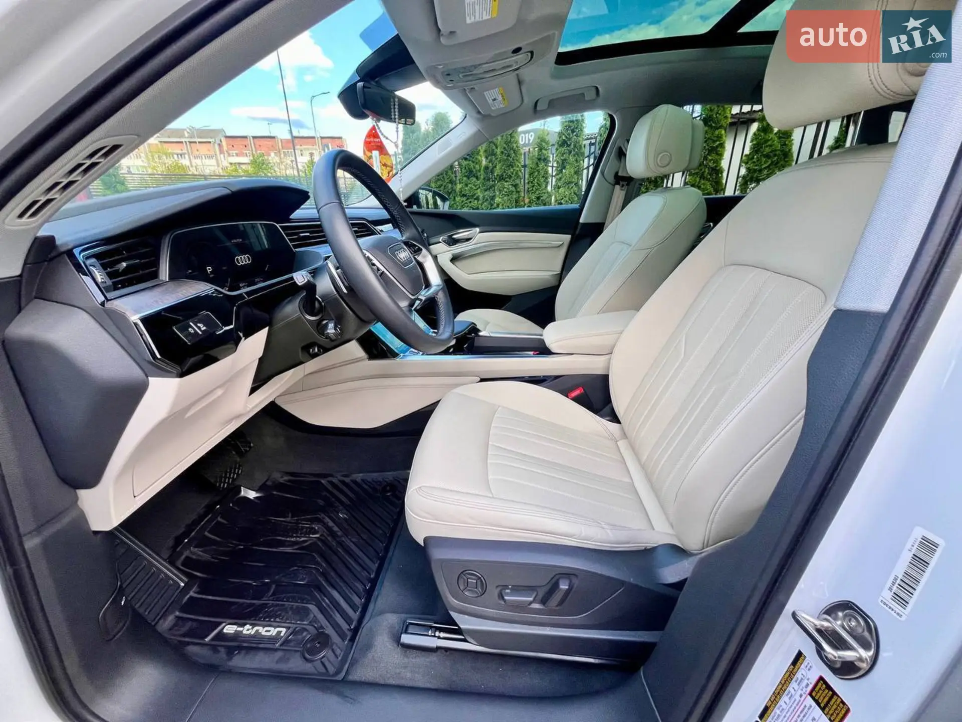 2023 Audi e-tron - мініатюра 13