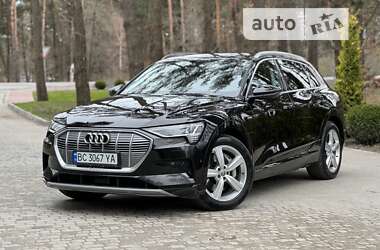 Audi e-tron 2019