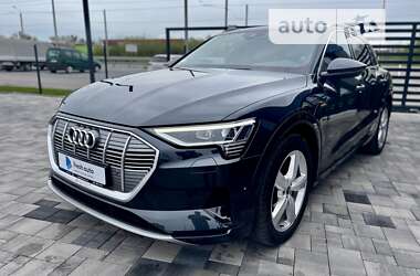 Внедорожник / Кроссовер Audi e-tron 2021 в Ровно