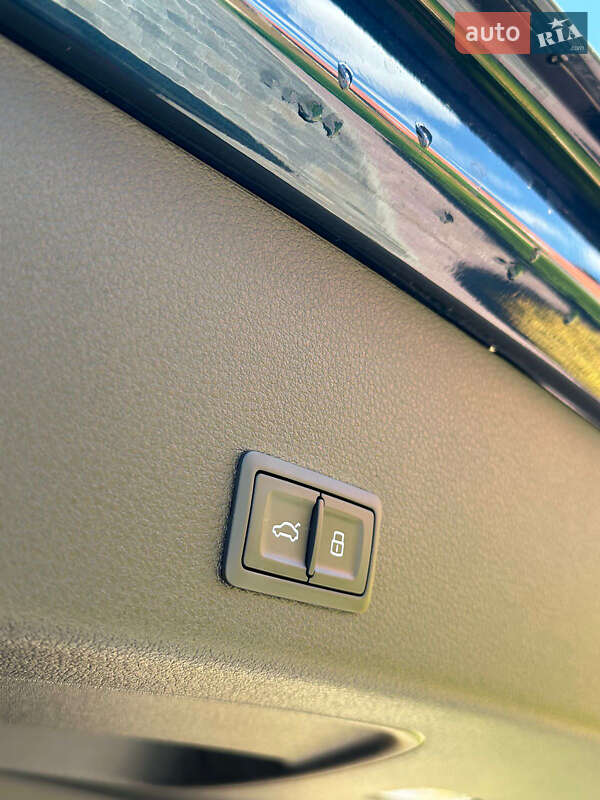 Внедорожник / Кроссовер Audi e-tron 2019 в Горохове фото 23 Внедорожник / Кроссовер Audi e-tron 2019 в Горохове