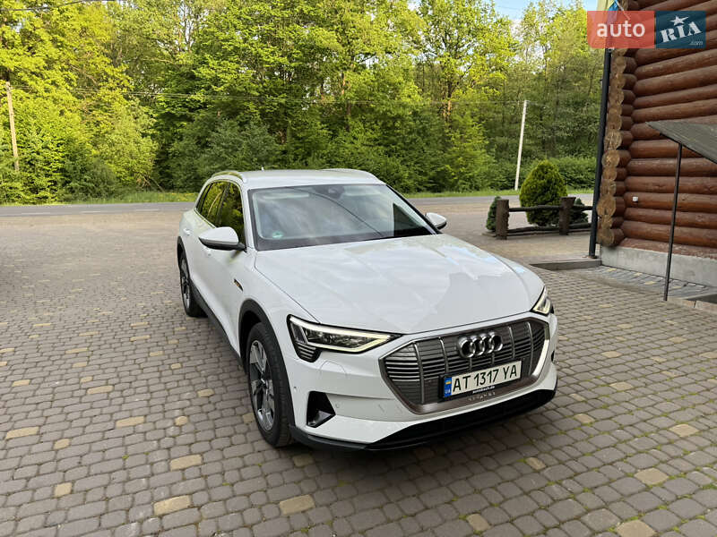 Позашляховик / Кросовер Audi e-tron 2019 в Івано-Франківську