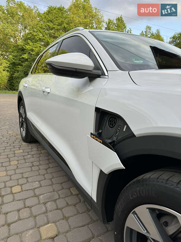 Позашляховик / Кросовер Audi e-tron 2019 в Івано-Франківську