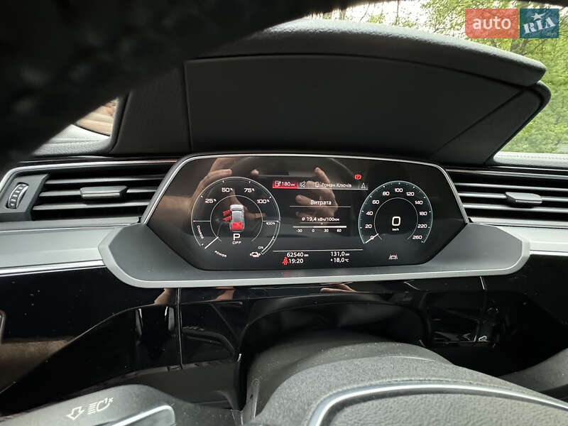 Позашляховик / Кросовер Audi e-tron 2019 в Івано-Франківську