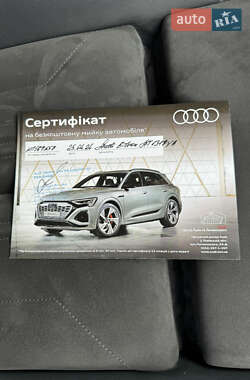 Внедорожник / Кроссовер Audi e-tron 2019 в 