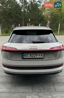 Внедорожник / Кроссовер Audi e-tron 2020 в 