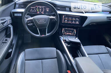 Внедорожник / Кроссовер Audi e-tron 2022 в Киеве
