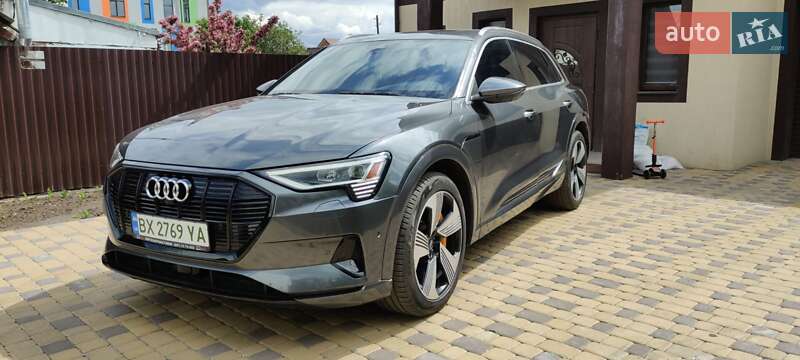 Позашляховик / Кросовер Audi e-tron 2019 в Хмельницькому