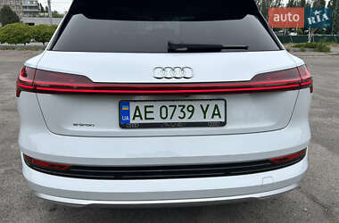 Внедорожник / Кроссовер Audi e-tron 2019 в Днепре