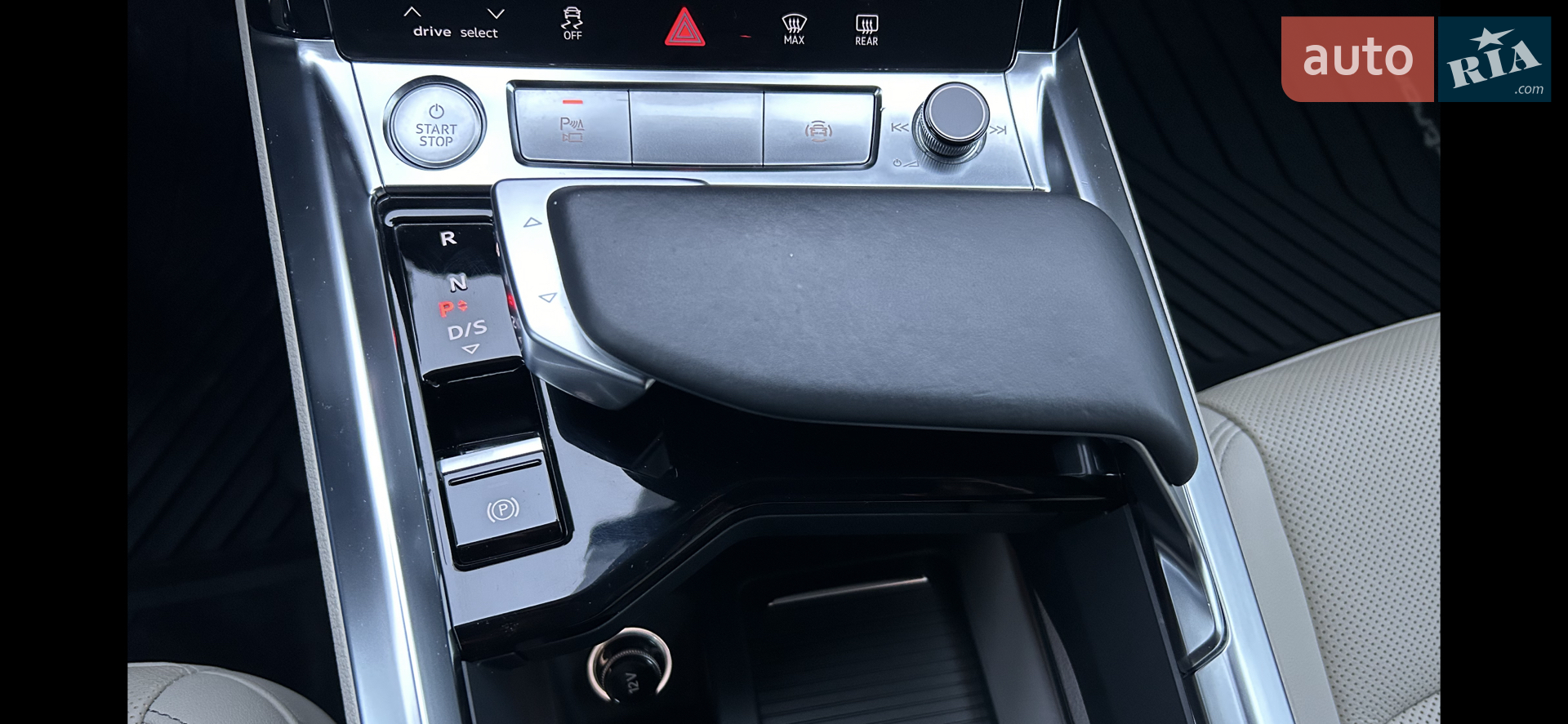 2019 Audi e-tron - мініатюра 26