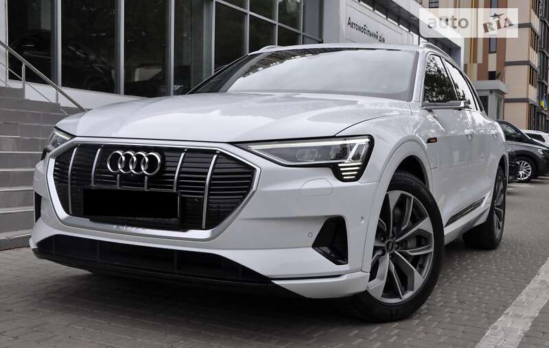 Внедорожник / Кроссовер Audi e-tron 2021 в Одессе