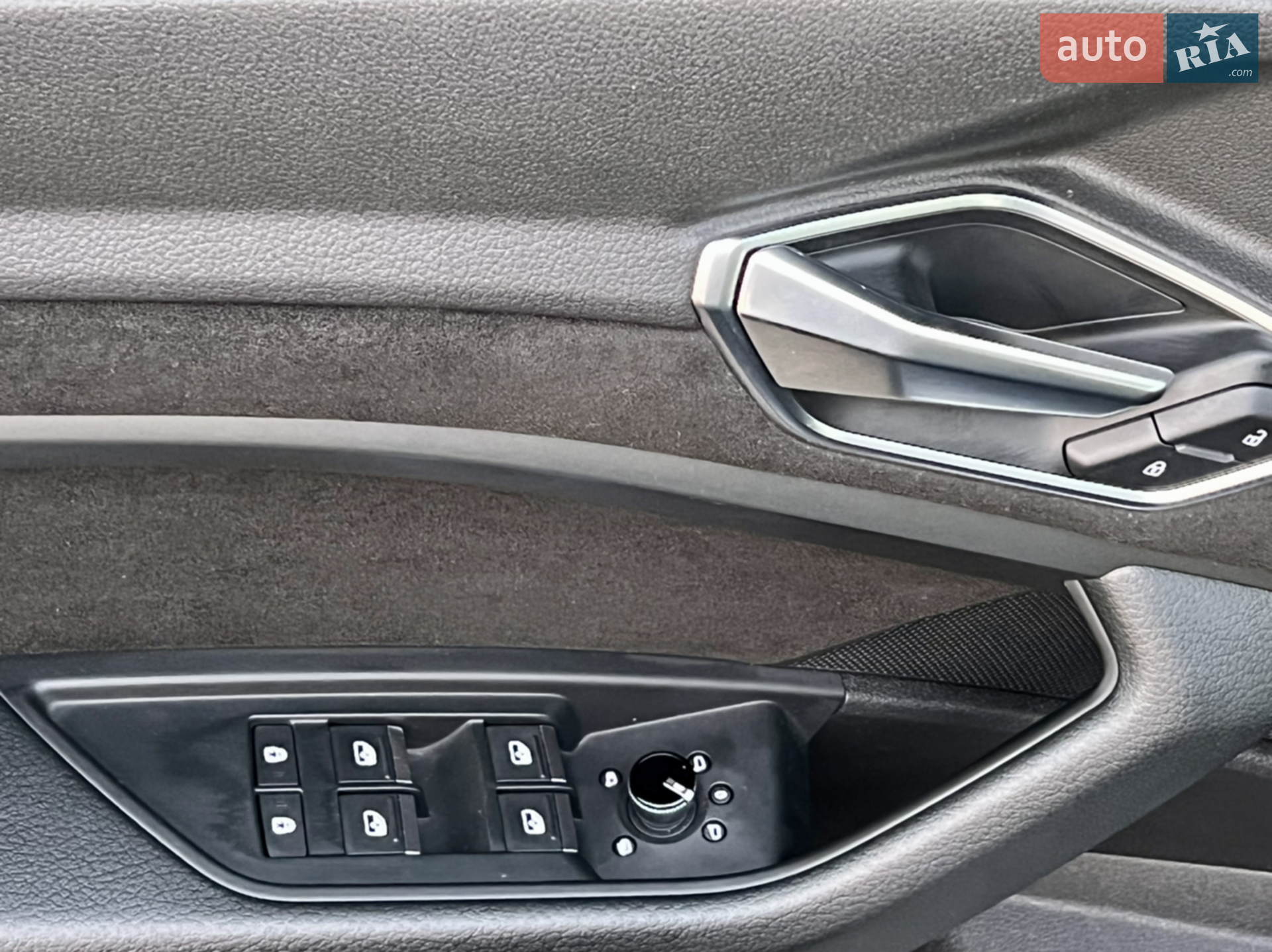 2019 Audi e-tron - мініатюра 40