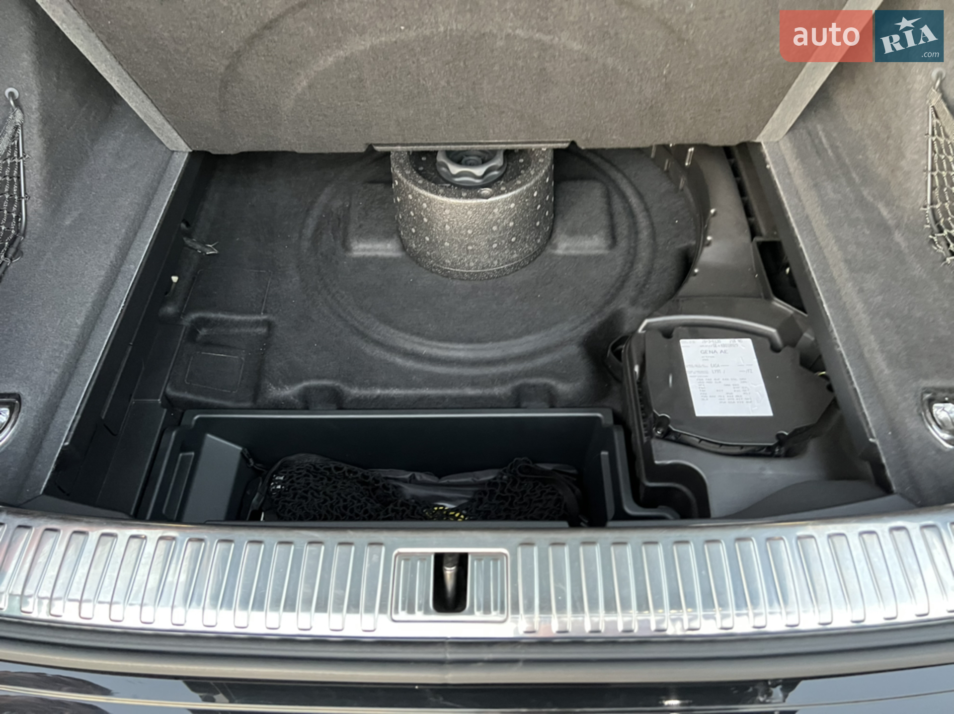 2019 Audi e-tron - мініатюра 122