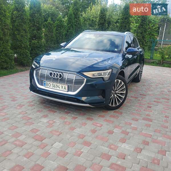Внедорожник / Кроссовер Audi e-tron 2019 в Тернополе