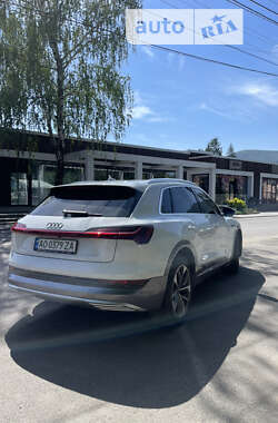 Внедорожник / Кроссовер Audi e-tron 2020 в Тячеве