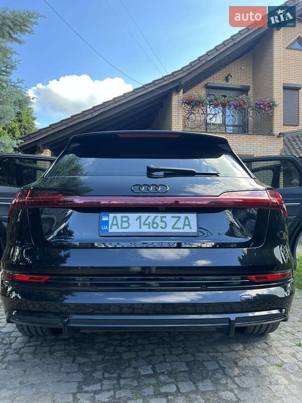 Внедорожник / Кроссовер Audi e-tron 2020 в Виннице