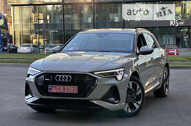 Audi e-tron 2021