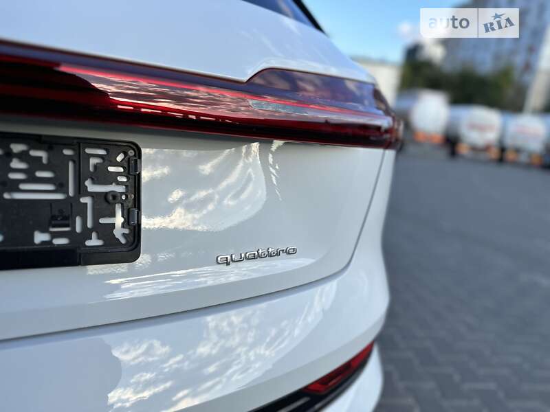 Внедорожник / Кроссовер Audi e-tron 2020 в Виннице