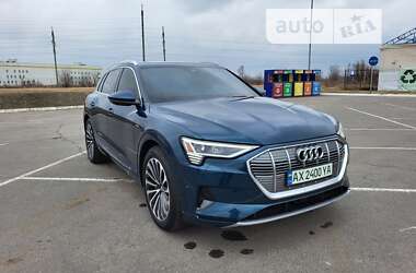 Внедорожник / Кроссовер Audi e-tron 2019 в Полтаве