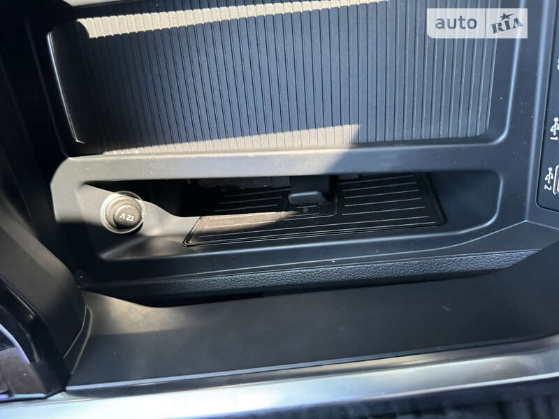 Внедорожник / Кроссовер Audi e-tron 2019 в Кропивницком