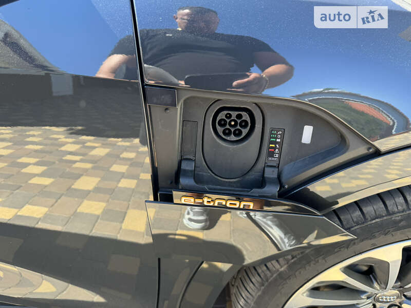 Внедорожник / Кроссовер Audi e-tron 2019 в Кропивницком