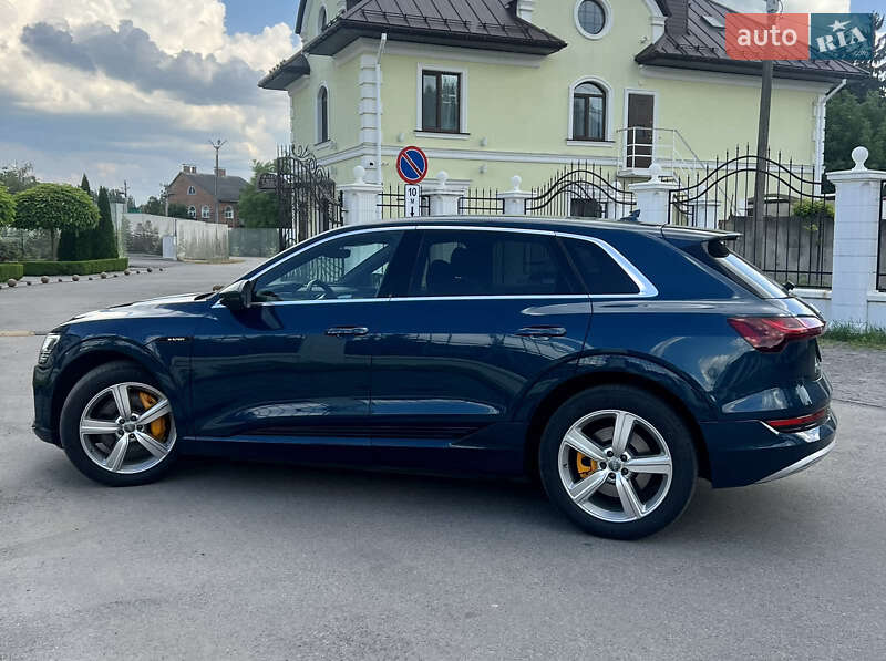 Внедорожник / Кроссовер Audi e-tron 2019 в Виннице