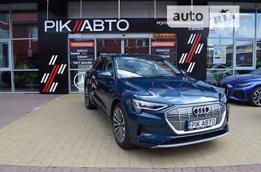 Позашляховик / Кросовер Audi e-tron 2021 в Львові