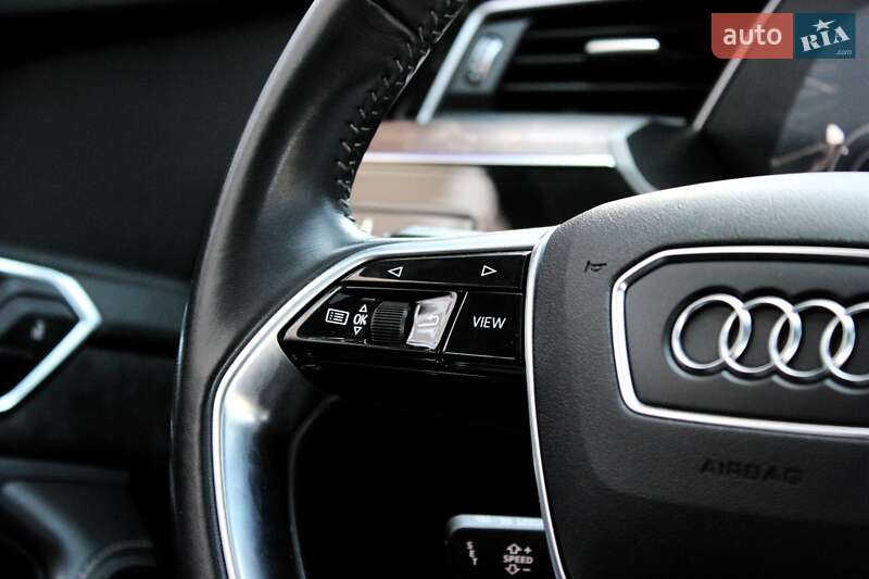 Внедорожник / Кроссовер Audi e-tron 2019 в Харькове фото 15 Внедорожник / Кроссовер Audi e-tron 2019 в Харькове