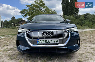Внедорожник / Кроссовер Audi e-tron 2019 в 