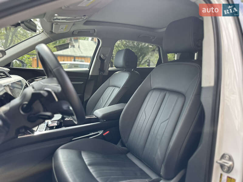 Внедорожник / Кроссовер Audi e-tron 2021 в Львове