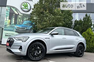 Позашляховик / Кросовер Audi e-tron 2020 в Рівному