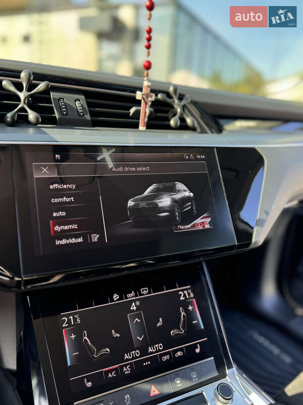 Внедорожник / Кроссовер Audi e-tron 2020 в Львове