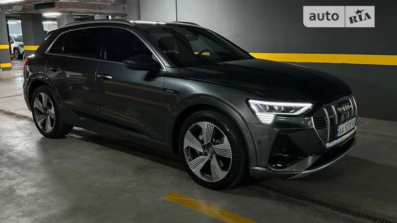 Внедорожник / Кроссовер Audi e-tron 2020 в Киеве