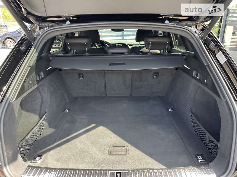 Внедорожник / Кроссовер Audi e-tron 2021 в Ровно фото 32 Внедорожник / Кроссовер Audi e-tron 2021 в Ровно