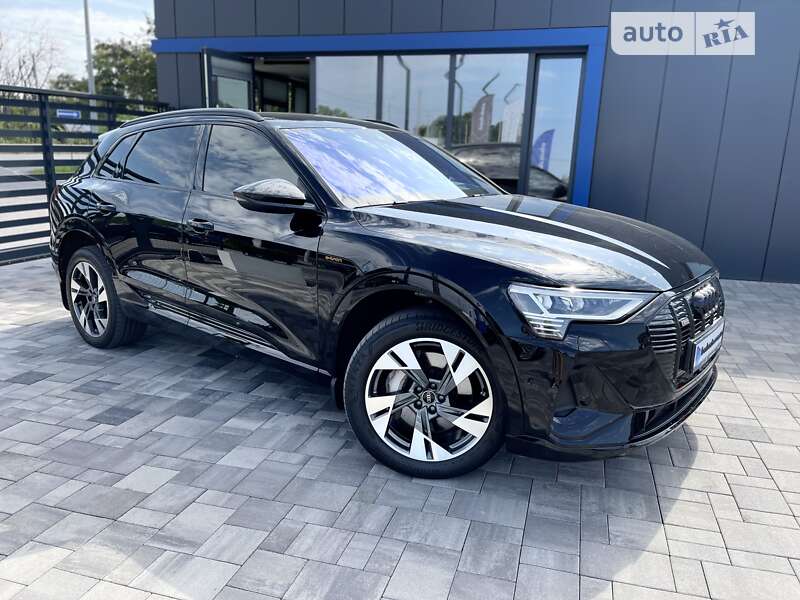 Внедорожник / Кроссовер Audi e-tron 2021 в Ровно фото 3 Внедорожник / Кроссовер Audi e-tron 2021 в Ровно