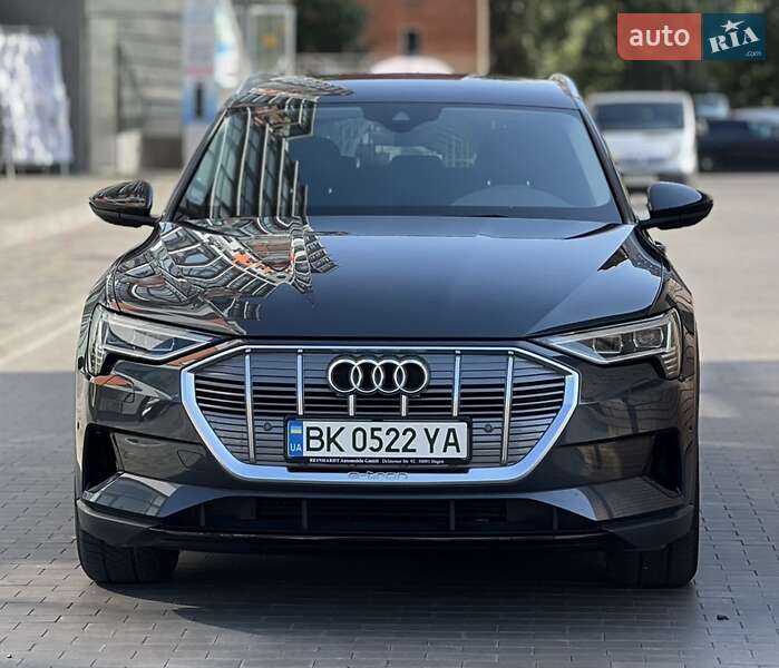 Audi e-tron 2020