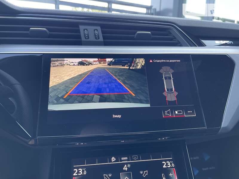 Внедорожник / Кроссовер Audi e-tron 2021 в Ровно