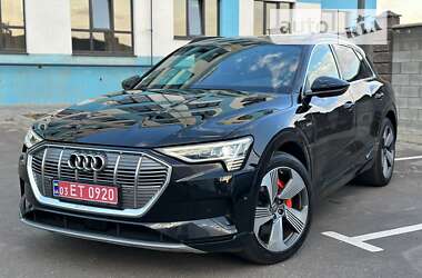 Позашляховик / Кросовер Audi e-tron 2019 в Рівному