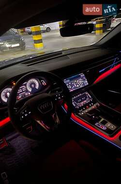 Внедорожник / Кроссовер Audi e-tron 2020 в 