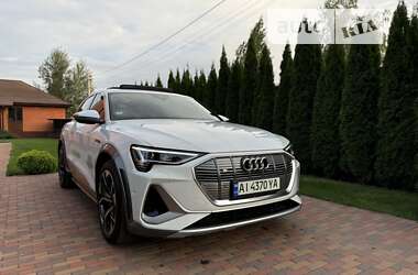 Позашляховик / Кросовер Audi e-tron 2021 в Києві