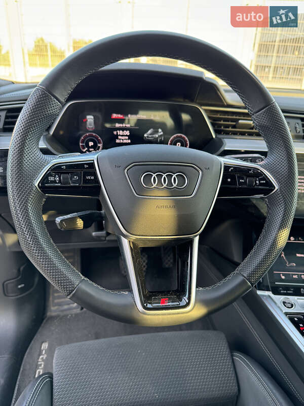 Внедорожник / Кроссовер Audi e-tron 2020 в Львове
